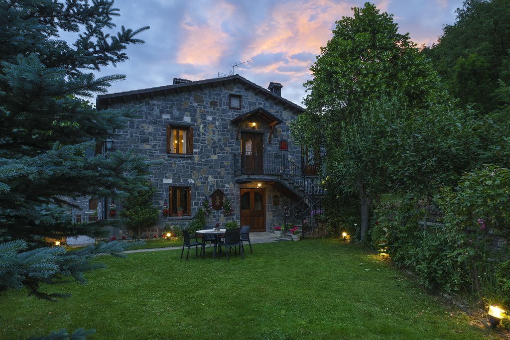 Casa Martin Ordesa Guest House Sarvisé Eksteriør bilde