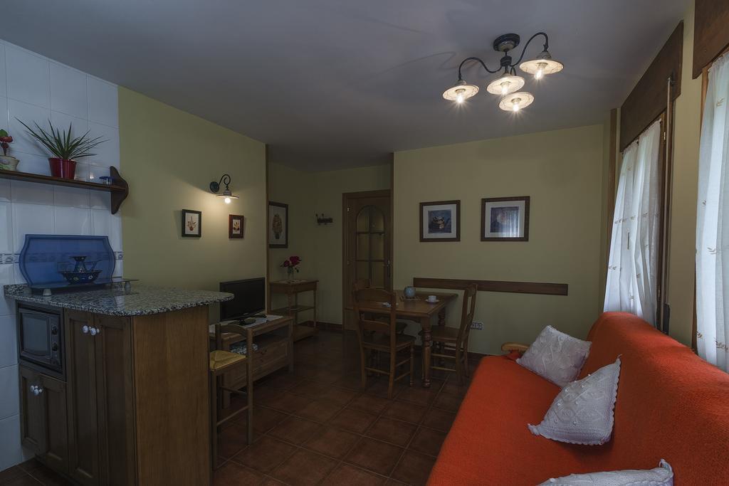 Casa Martin Ordesa Guest House Sarvisé Eksteriør bilde