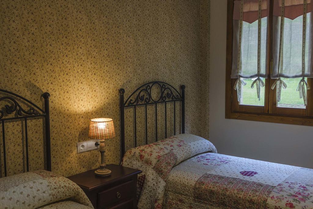 Casa Martin Ordesa Guest House Sarvisé Eksteriør bilde