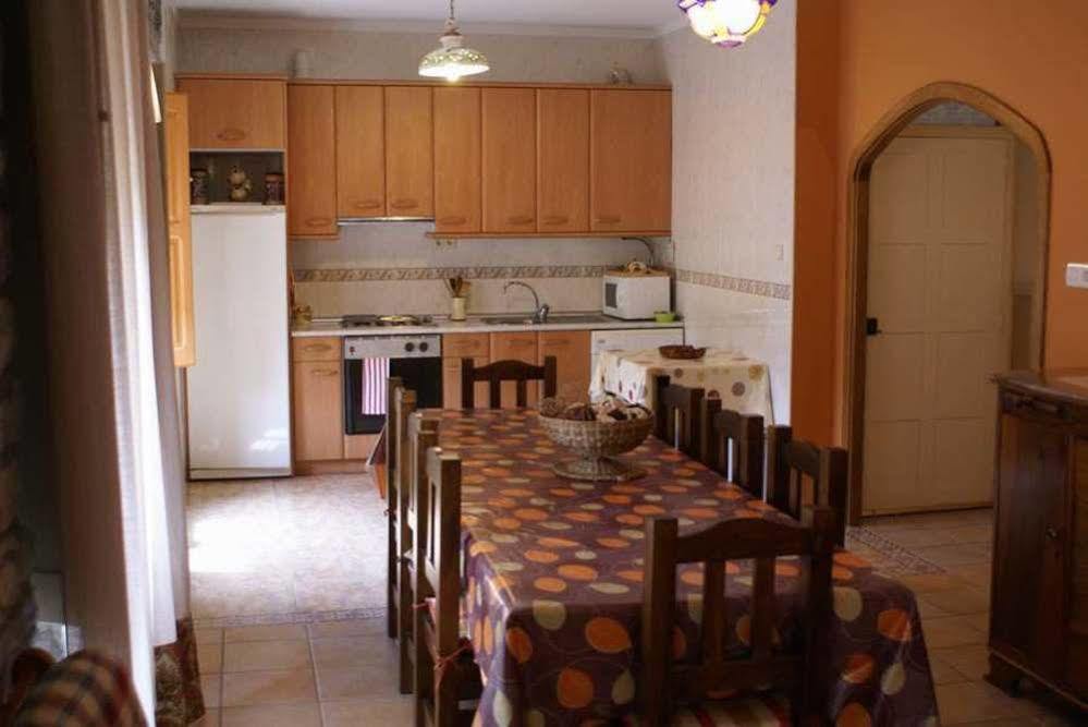Casa Martin Ordesa Guest House Sarvisé Eksteriør bilde